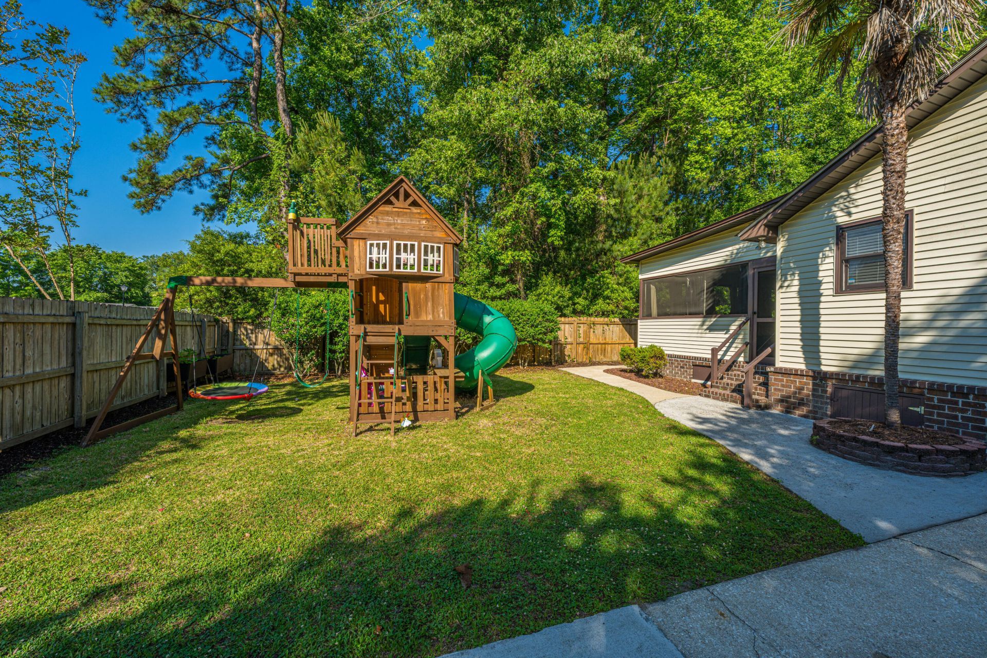 295 Forest Circle Photo 51