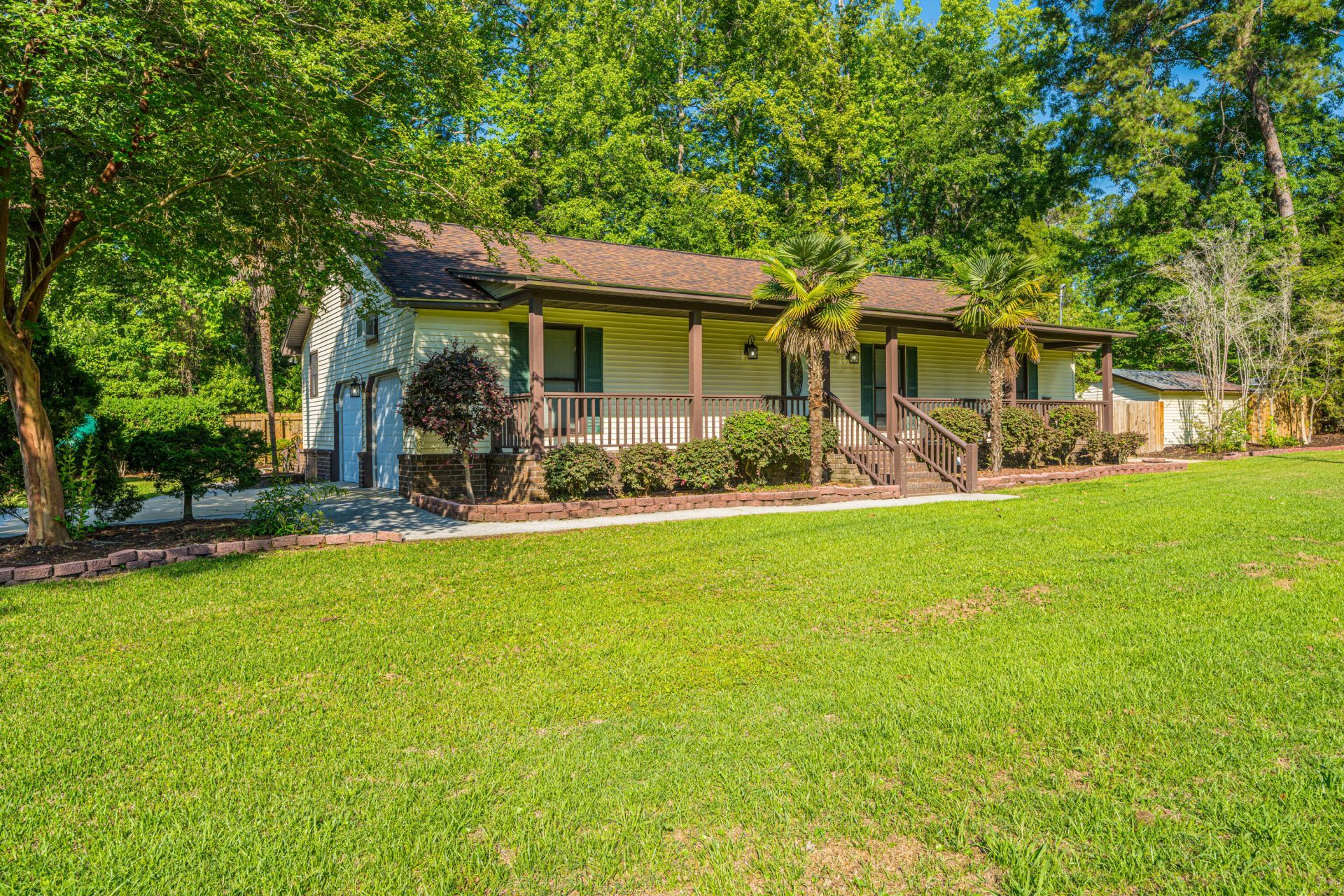 295 Forest Circle Photo 9