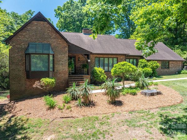 2417 Regal Drive , Unit 16, Gastonia, NC 28056