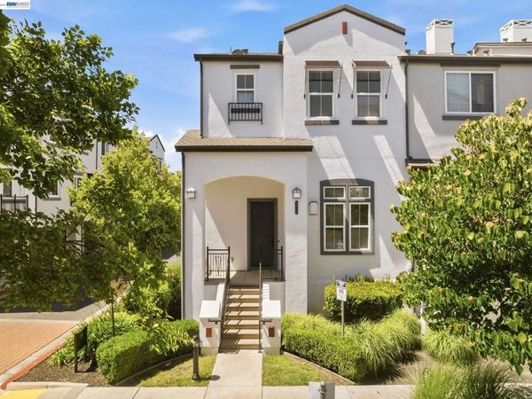 8830 Oliver Pl, Dublin, CA 94568