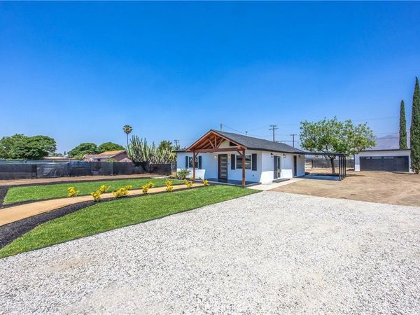 27124 5th, Highland, CA 92346