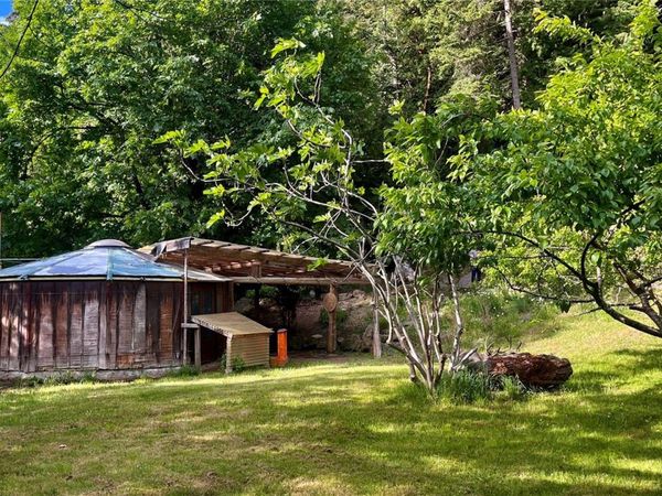 966 Harrison Way , Gabriola Island, BC V0R 1X2