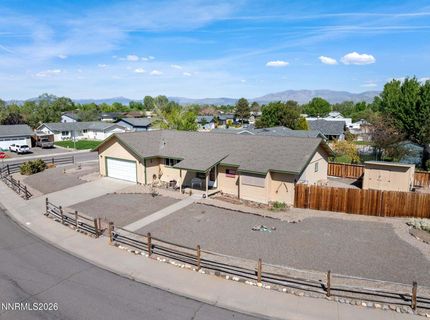 725 Addler Road, Gardnerville, NV 89460 Photo