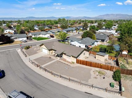 725 Addler Road, Gardnerville, NV 89460 Photo