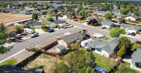 725 Addler Road, Gardnerville, NV 89460 Photo
