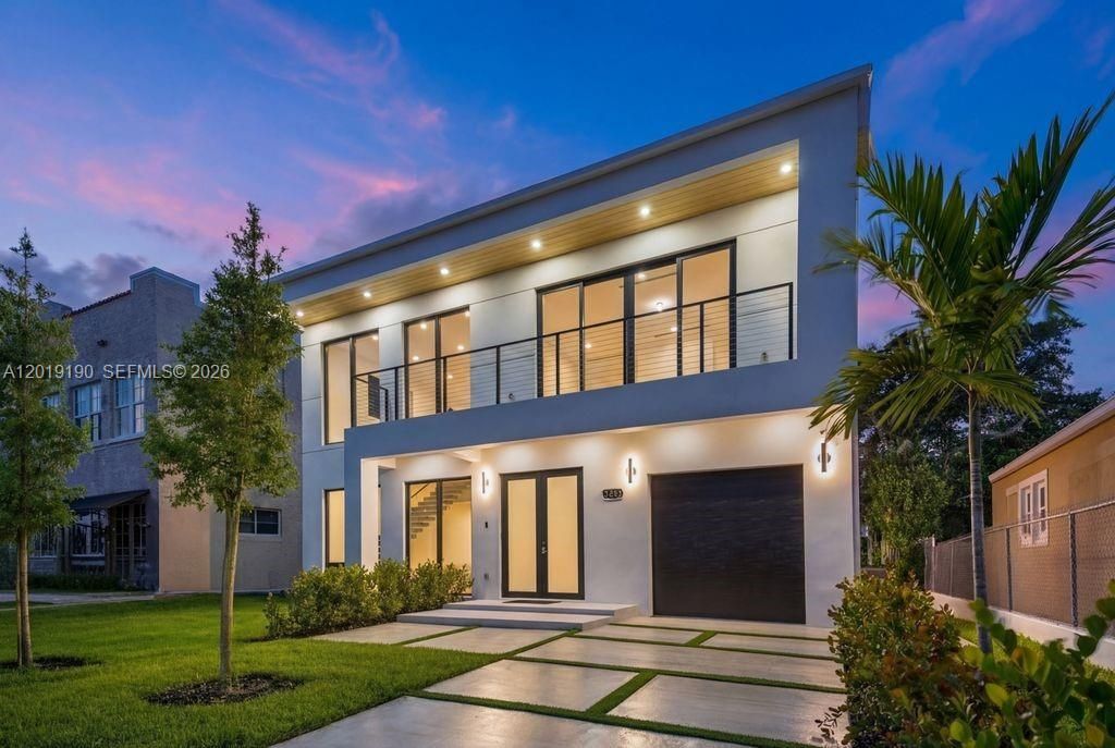 2265 SW 4 St, Miami, FL 33135 Photo
