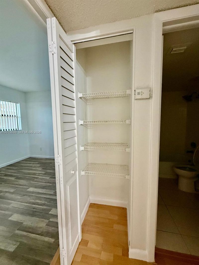 3470 Foxcroft Rd , Unit 204, Miramar, FL 33025 Photo
