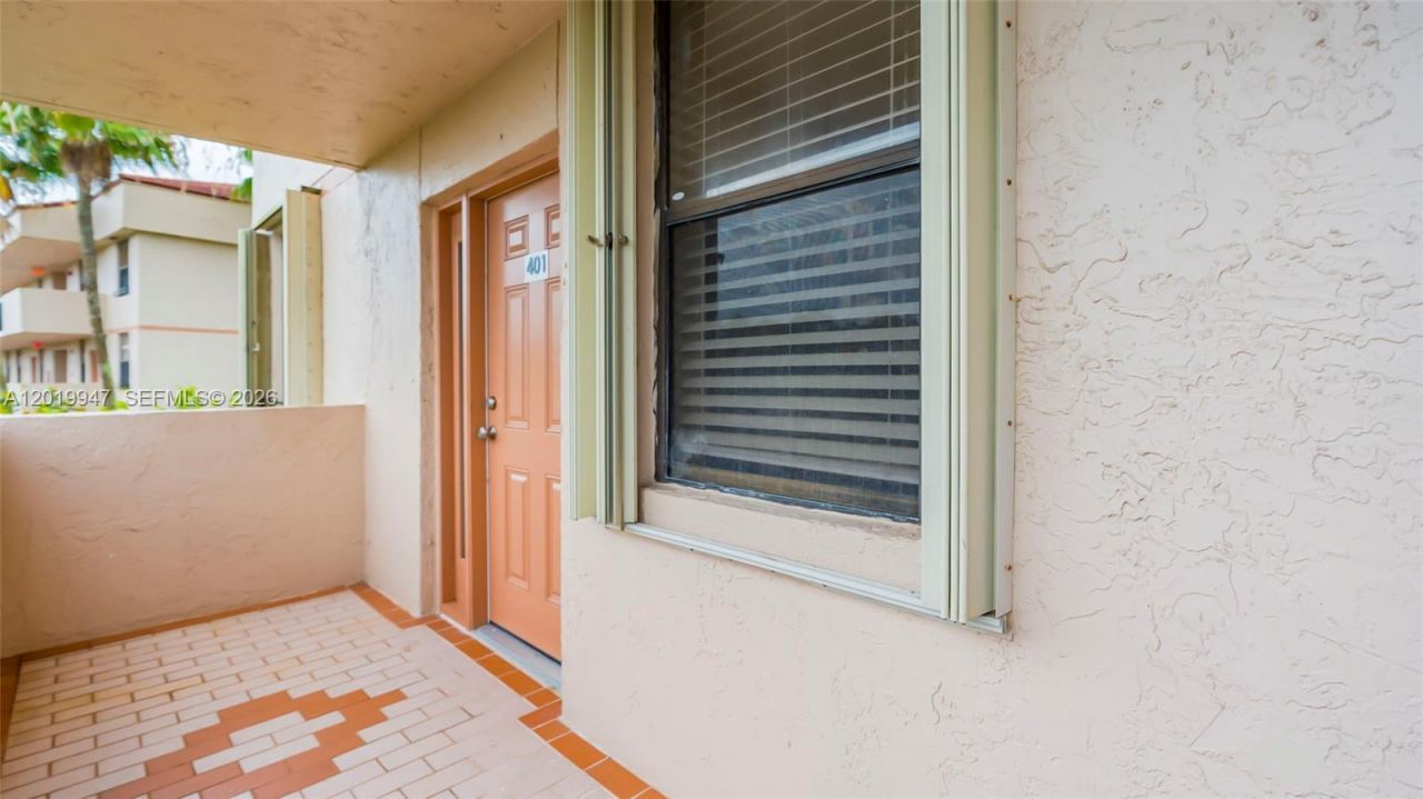2768 Carambola Cir S, Unit 401, Coconut Creek, FL 33066 Photo