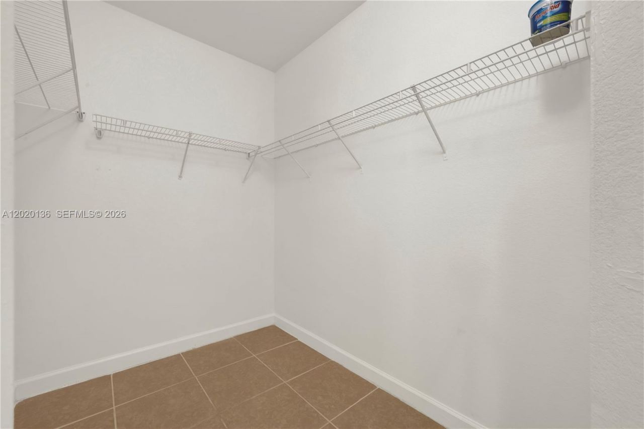 8566 SW 214th Way , Cutler Bay, FL 33189 Photo