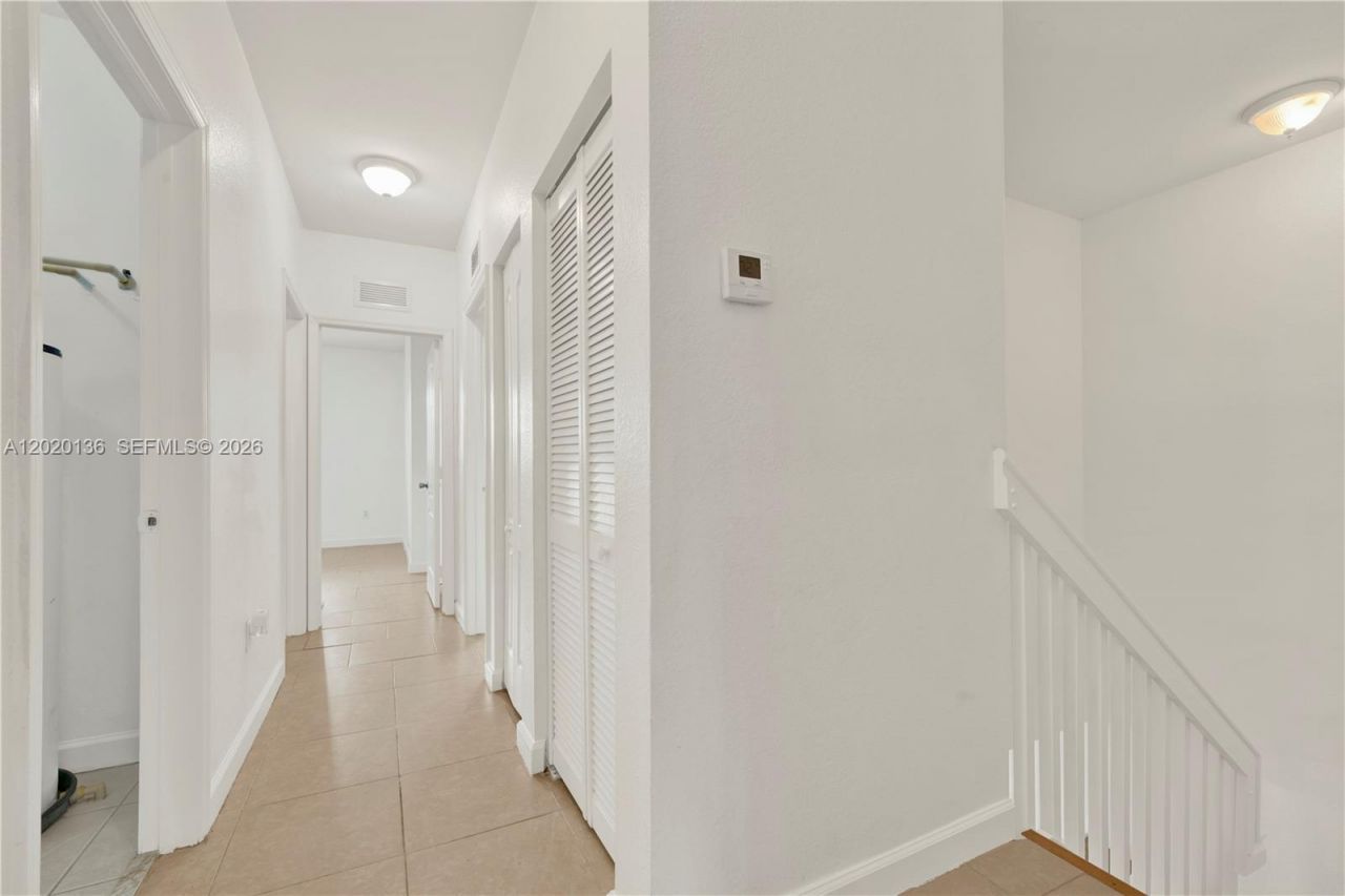 8566 SW 214th Way , Cutler Bay, FL 33189 Photo