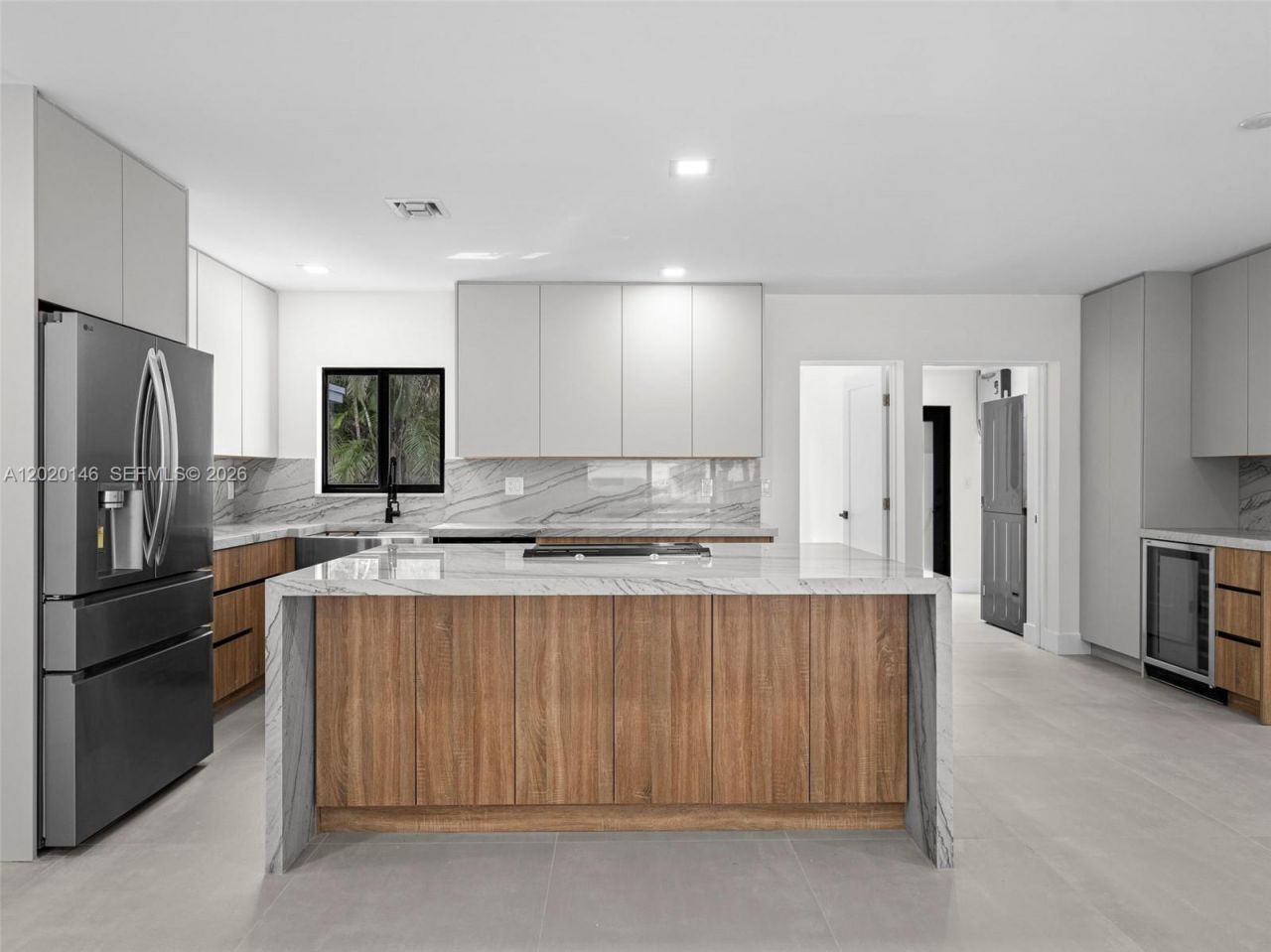 610 NE 164th Ter , Miami, FL 33162 Photo
