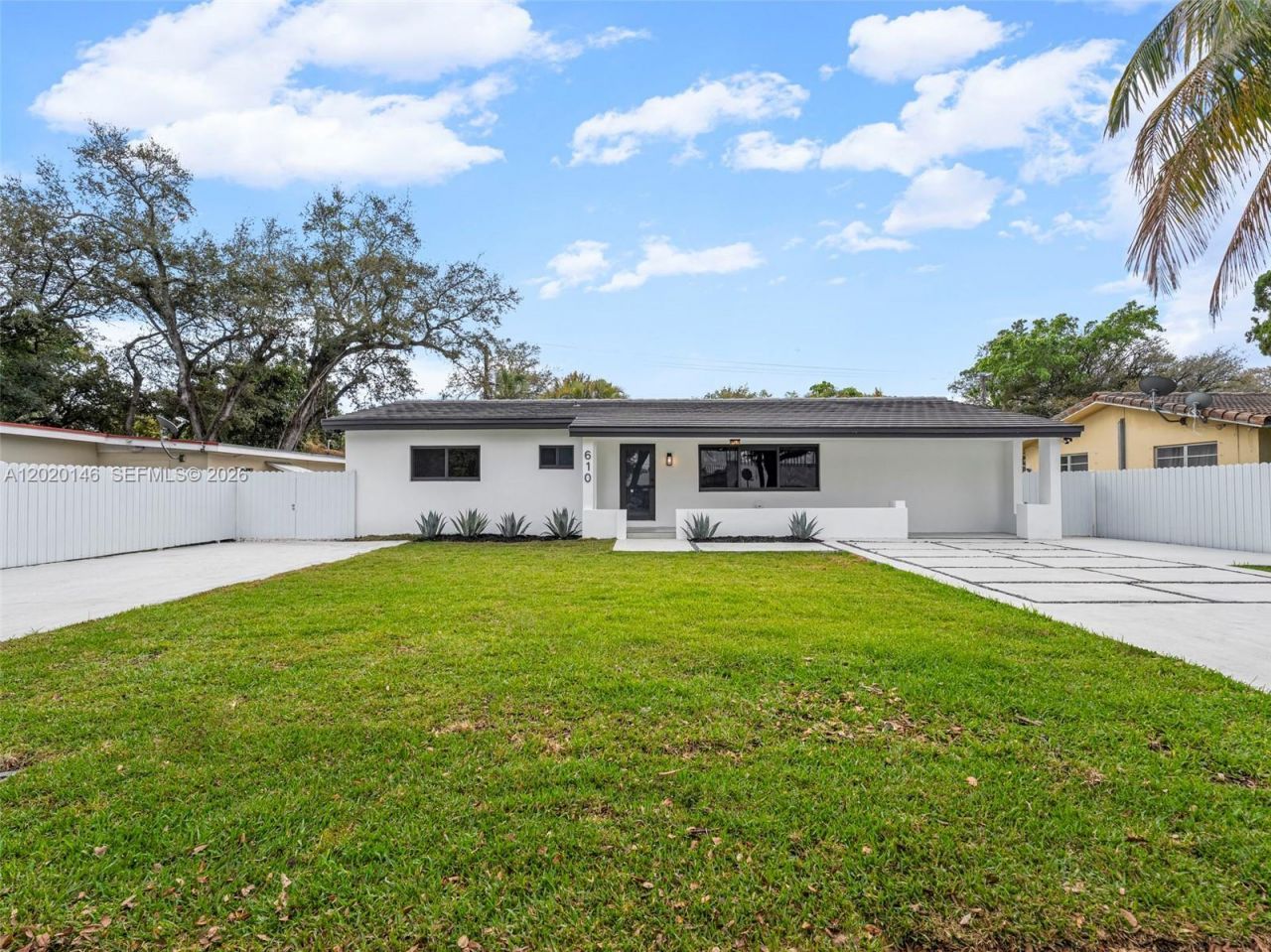 610 NE 164th Ter , Miami, FL 33162 Photo