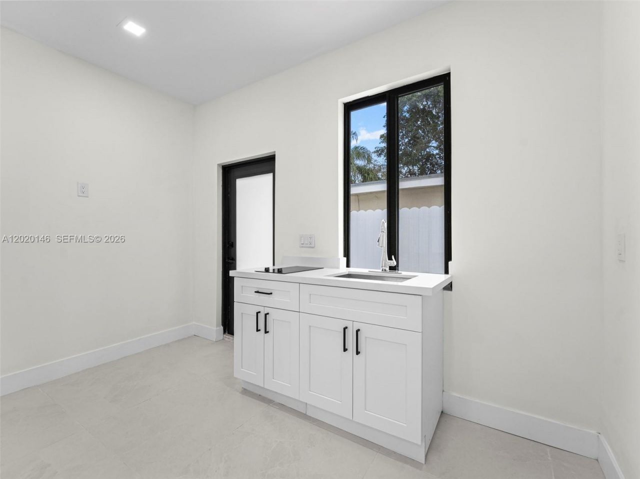 610 NE 164th Ter , Miami, FL 33162 Photo
