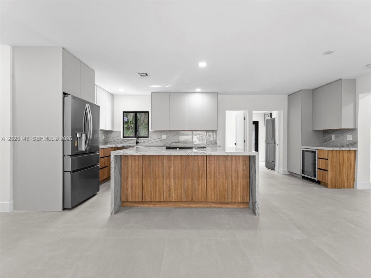 610 NE 164th Ter , Miami, FL 33162 Photo