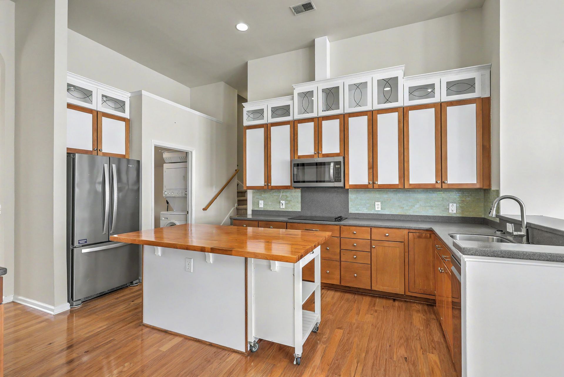 100 Cottage Path Lane Photo 14