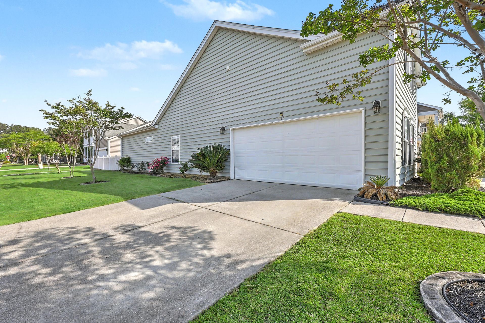 100 Cottage Path Lane Photo 4