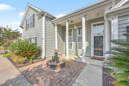 100 Cottage Path Lane photo 4