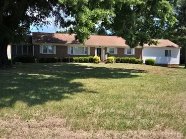 6 Mahan Road, Farmville, VA 23901