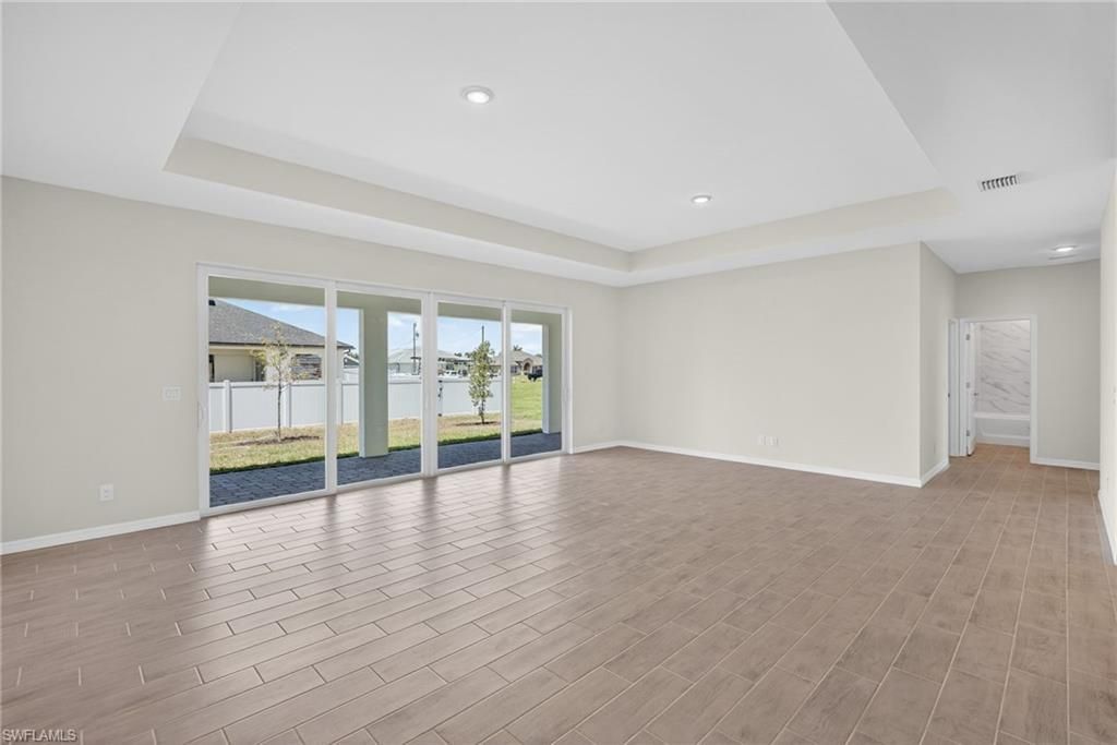 2105 NW 4th St, Cape Coral, FL 33993 Photo