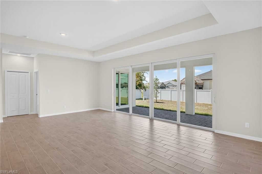 2105 NW 4th St, Cape Coral, FL 33993 Photo