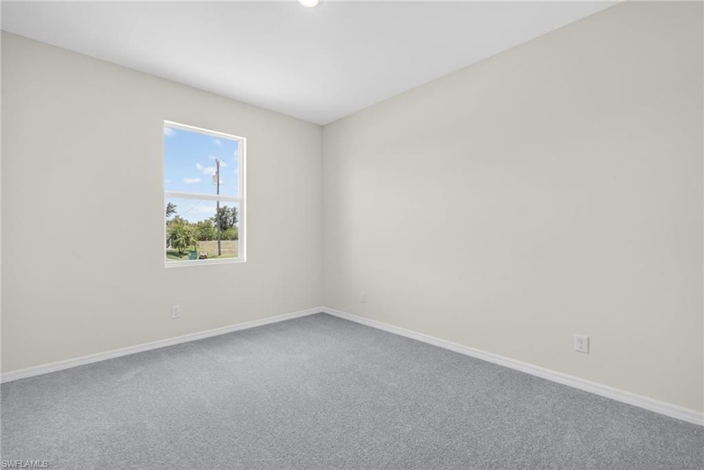 2105 NW 4th St, Cape Coral, FL 33993 Photo