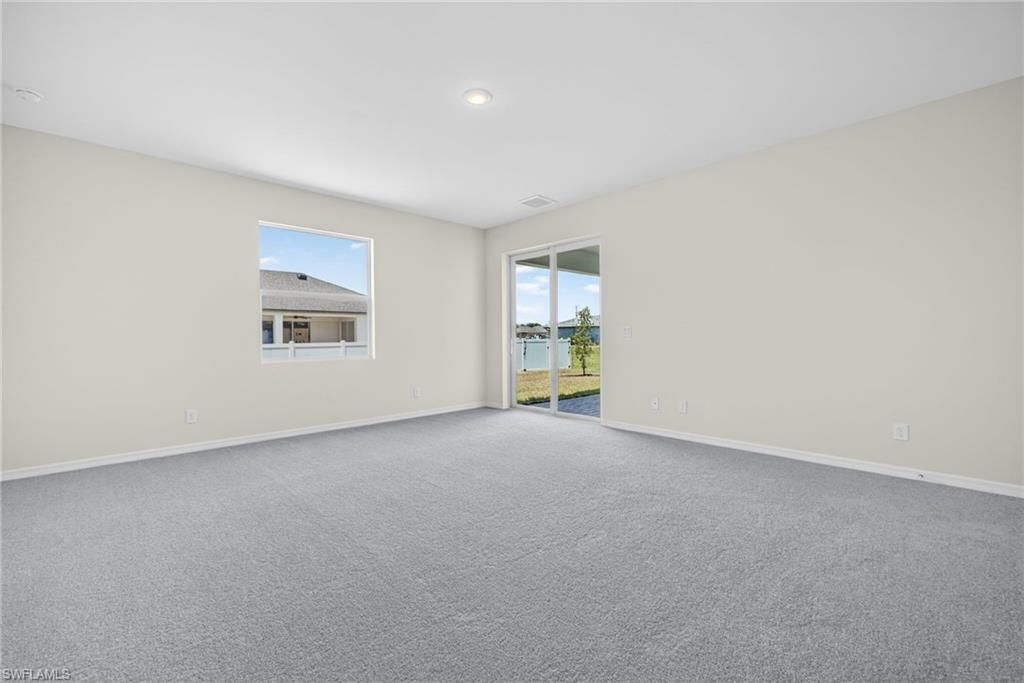 2105 NW 4th St, Cape Coral, FL 33993 Photo