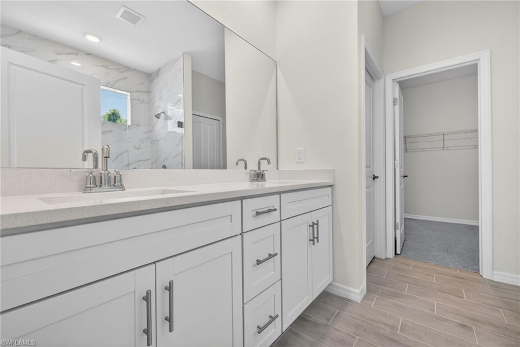 2105 NW 4th St, Cape Coral, FL 33993 Photo
