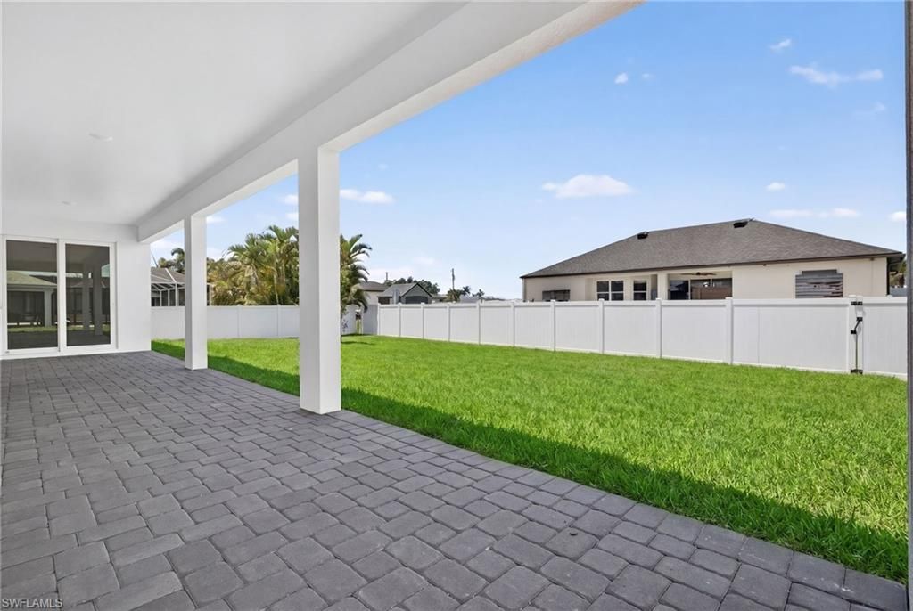 2105 NW 4th St, Cape Coral, FL 33993 Photo