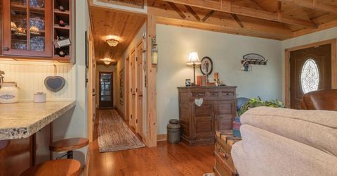 2891 Oakland Avenue, South Lake Tahoe, CA 96150 Photo