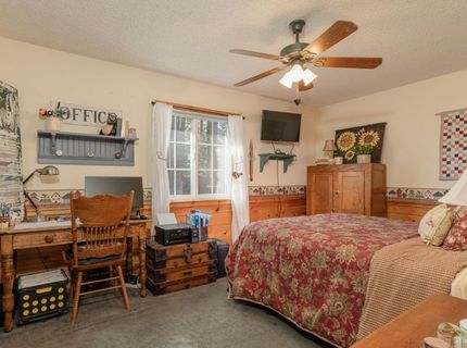 2891 Oakland Avenue, South Lake Tahoe, CA 96150 Photo