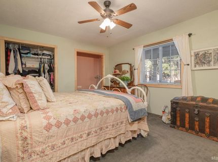 2891 Oakland Avenue, South Lake Tahoe, CA 96150 Photo
