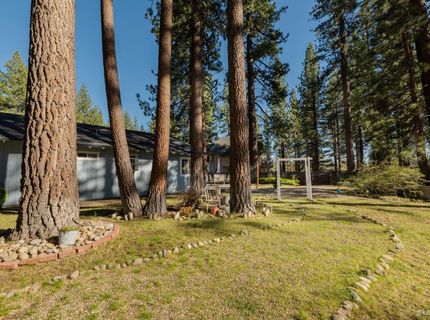 2891 Oakland Avenue, South Lake Tahoe, CA 96150 Photo