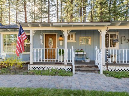 2891 Oakland Avenue, South Lake Tahoe, CA 96150 Photo
