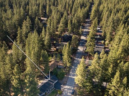 2891 Oakland Avenue, South Lake Tahoe, CA 96150 Photo