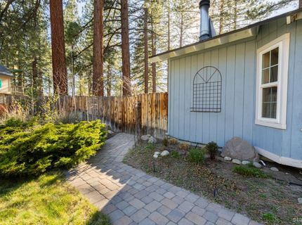 2891 Oakland Avenue, South Lake Tahoe, CA 96150 Photo