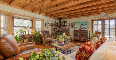 2891 Oakland Avenue, South Lake Tahoe, CA 96150 Photo