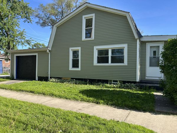 4701 Connecticut Street , Gary, IN 46409