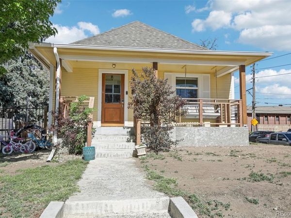3694 S Acoma Street, Englewood, CO 80110