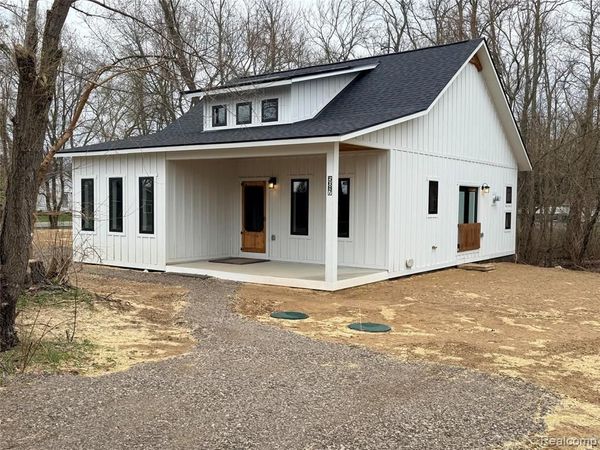 5687 Carroll Lake Road, Commerce Twp, MI 48382