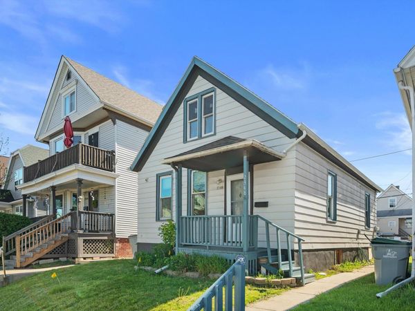 2348 S 16th St, Milwaukee, WI 53215