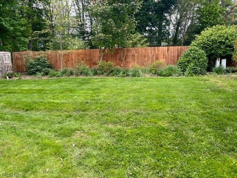 1505 Democracy Drive NW, North Canton, OH 44720 Photo 3