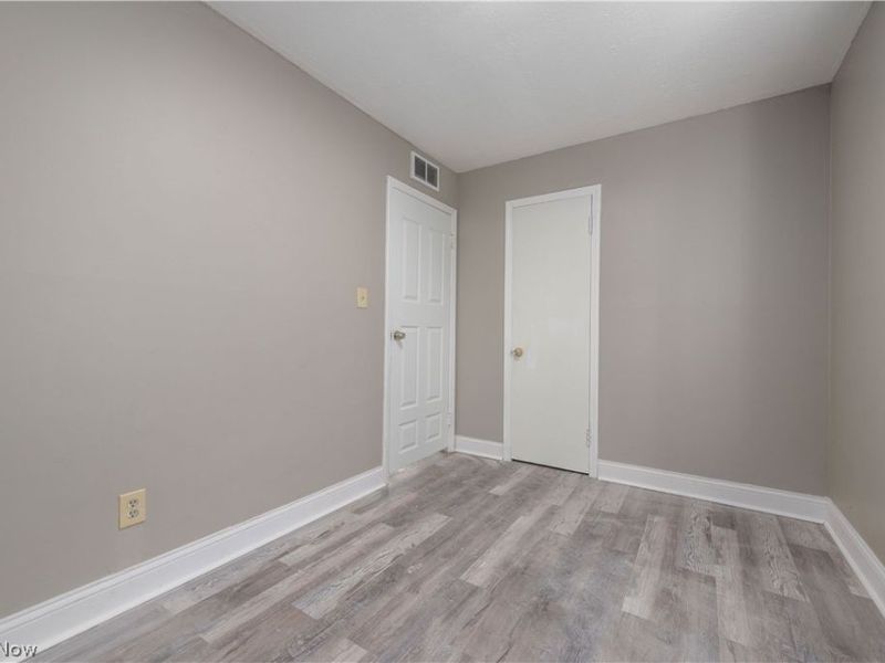 12506 Matherson Avenue, Cleveland, OH 44135 Photo 26