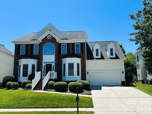 14506 Harvington Drive, Huntersville, NC 28078