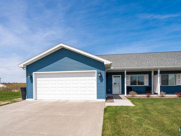 6A Spartan Circle Dr, Superior, WI 54880