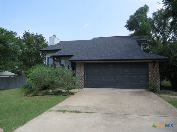 8 E Shawnee Lane , Belton, TX 76513