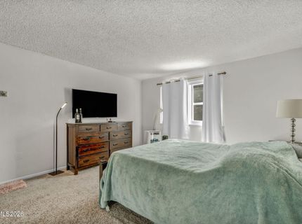 870 E Huffaker Lane, Reno, NV 89511 Photo
