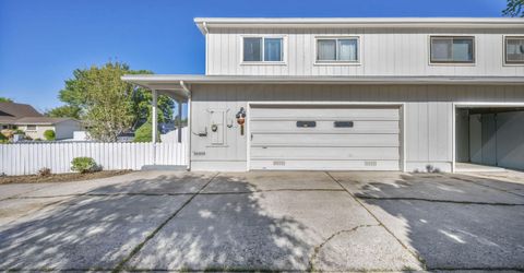 870 E Huffaker Lane, Reno, NV 89511 Photo
