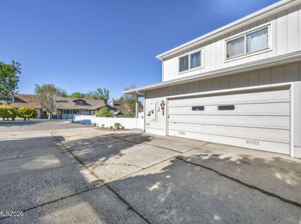 870 E Huffaker Lane, Reno, NV 89511 Photo