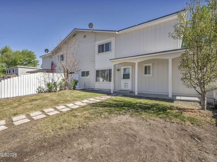 870 E Huffaker Lane, Reno, NV 89511 Photo