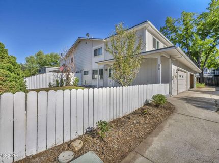 870 E Huffaker Lane, Reno, NV 89511 Photo